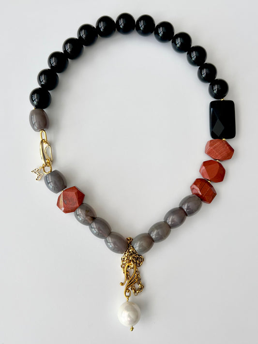 <tc>Sofía Necklace</tc>