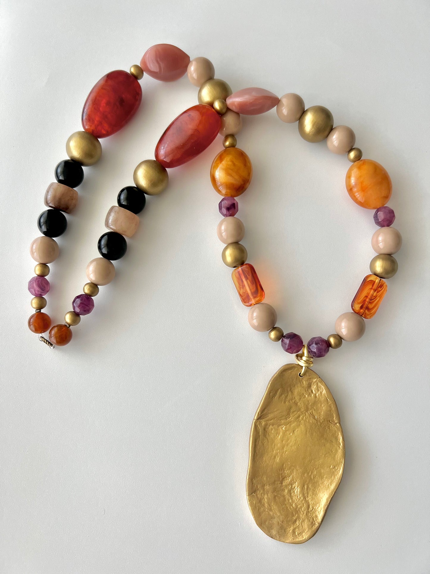 <tc>Gaby Necklace</tc>