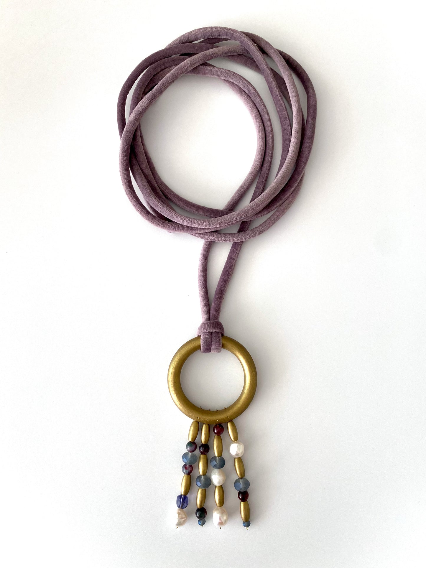 <tc>Velvet Pendant No. 3</tc>