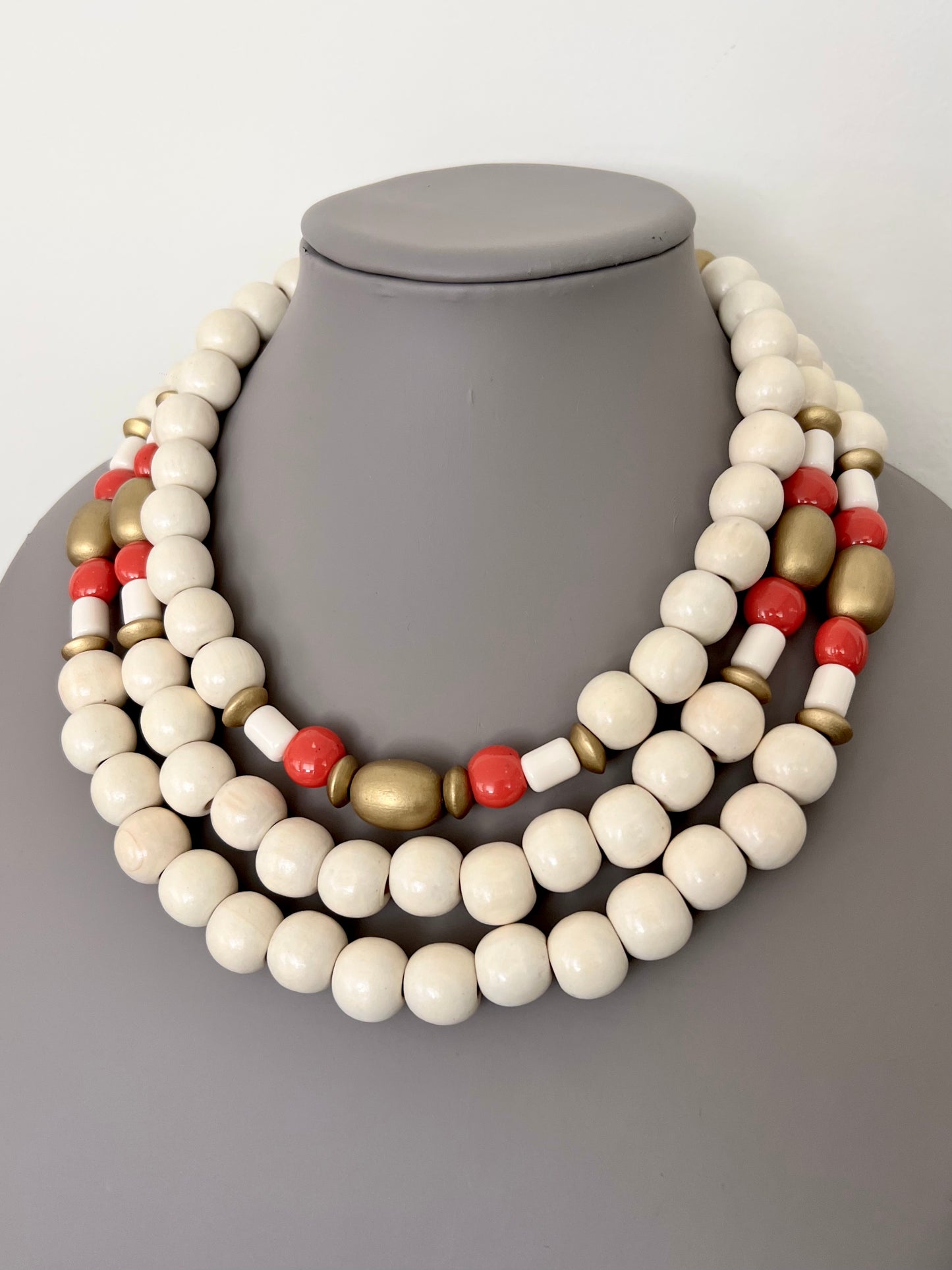 <tc>Enid Necklace</tc>